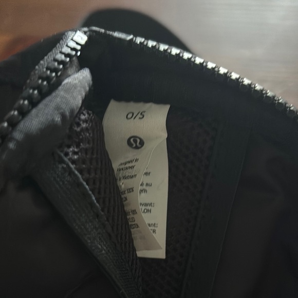 lululemon athletica Black Belt Bag - Picture 5 of 8